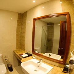 Phuong Nam Mimosa Hotel Далат ванная