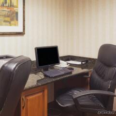 Отель Country Inn & Suites - Appleton North интерьер отеля