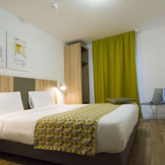 Отель Lodge In M.I.S Франция, Париж - 4 отзыва об отеле, цены и фото номеров - забронировать отель Lodge In M.I.S онлайн комната для гостей фото 2