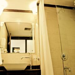 Отель goStops Delhi (Stops Hostel Delhi) Индия, Нью-Дели - отзывы, цены и фото номеров - забронировать отель goStops Delhi (Stops Hostel Delhi) онлайн ванная