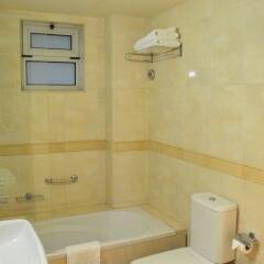 Отель Amerie Suites Hotel Иордания, Амман - отзывы, цены и фото номеров - забронировать отель Amerie Suites Hotel онлайн ванная фото 2