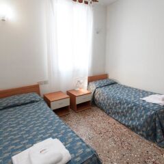 Отель Bed And Venice Венеция комната для гостей фото 3