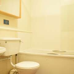 Апартаменты 1 Bedroom Apartment Near Angel Station Лондон ванная