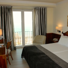 Hotel Silken Rio Santander комната для гостей