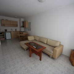 Апартаменты Menada Sunny Day 1 Apartments комната для гостей фото 2