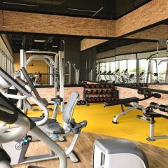 Апартаменты Henry Apartment Luxury Studio фитнесс-зал