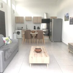 Apartment with One Bedroom in la Rivière, with Furnished Terrace And Wifi - 10 Km From the Beach in La Plaine des Cafres, France from 52$, photos, reviews - zenhotels.com