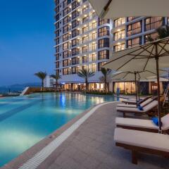 Отель Vinpearl Condotel Empire Nha Trang Вьетнам, Нячанг - отзывы, цены и фото номеров - забронировать отель Vinpearl Condotel Empire Nha Trang онлайн бассейн