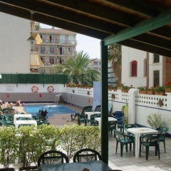 Safari Hotel