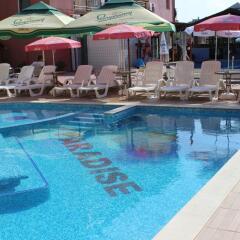 Sunny Paradise Family Hotel бассейн фото 3