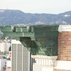 The Mayfair Hotel Los Angeles балкон