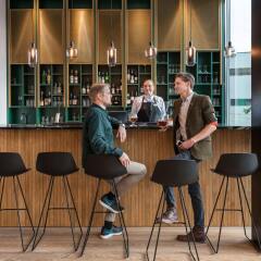 Отель Quality Hotel Pond Норвегия, Санднес - отзывы, цены и фото номеров - забронировать отель Quality Hotel Pond онлайн гостиничный бар