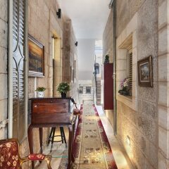 Jaffa 60 - Jonathan Hotel Chain Израиль, Иерусалим - отзывы, цены и фото номеров - забронировать отель Jaffa 60 - Jonathan Hotel Chain онлайн балкон