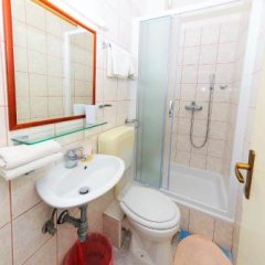 Rooms Rajic in Split, Croatia from 165$, photos, reviews - zenhotels.com bathroom