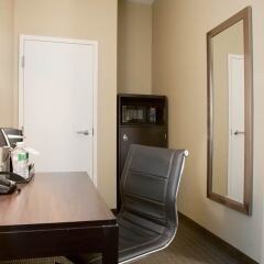 enVision Hotel Boston Longwood, an Ascend Collection Member в номере
