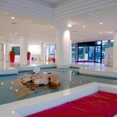 Отель Illot Suite & Spa бассейн фото 3