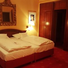 Отель Atlantic Parkhotel Германия, Баден-Баден - отзывы, цены и фото номеров - забронировать отель Atlantic Parkhotel онлайн сейф в номере