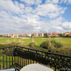 Отель Luxury Townhouse in Praia D'El Rey балкон