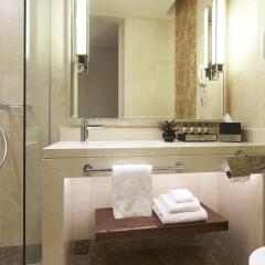Park Hotel Farrer Park ванная