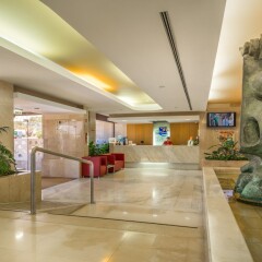 Отель Interpass Vau Hotel Apartamentos Португалия, Портимао - отзывы, цены и фото номеров - забронировать отель Interpass Vau Hotel Apartamentos онлайн интерьер отеля фото 2