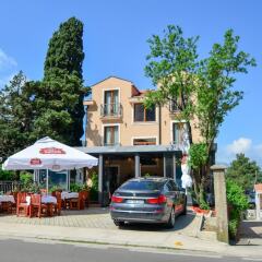 Апартаменты Bocche di Cattaro Apartments парковка