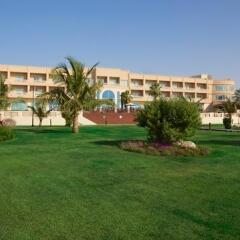 Отель Hilton Al Hamra Beach & Golf Resort фото 8