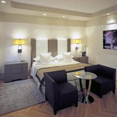 Отель Melia Genova комната для гостей