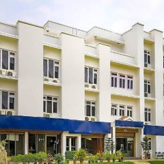 Отель Peaceland Непал, Лумбини - отзывы, цены и фото номеров - забронировать отель Peaceland онлайн вид на фасад