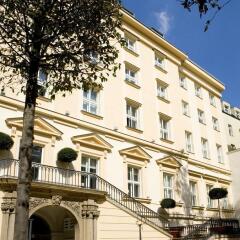 Отель The Grand Mark Prague вид на фасад фото 2