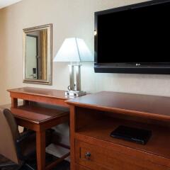 Отель Days Inn by Wyndham Alhambra CA удобства в номере
