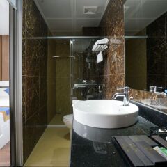 Ha Long Trendy Hotel ванная