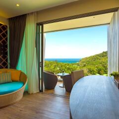 Отель Crest Resort & Pool Villas комната для гостей фото 2