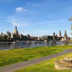 Отель Holiday Inn Express Dresden City Centre Германия, Дрезден - 14 отзывов об отеле, цены и фото номеров - забронировать отель Holiday Inn Express Dresden City Centre онлайн приотельная территория