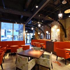 Отель UNIZO INN Tokyo Kandaeki-West гостиничный бар
