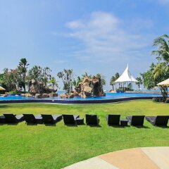 Отель White Sand Beach Residences Pattaya развлечения