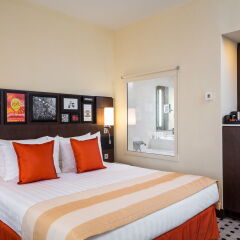 Гостиница Radisson Blu Челябинск в Челябинске 13 отзывов об отеле, цены и фото номеров - забронировать гостиницу Radisson Blu Челябинск онлайн комната для гостей фото 3