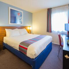 Отель Travelodge Manchester Sportcity Великобритания, Манчестер - отзывы, цены и фото номеров - забронировать отель Travelodge Manchester Sportcity онлайн комната для гостей