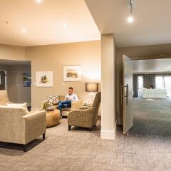 Suncourt Hotel & Conference Centre интерьер отеля