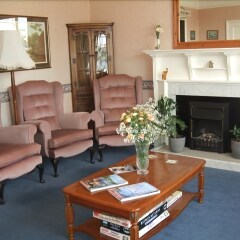 Отель The Sandpiper Guest House интерьер отеля