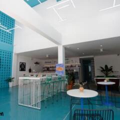 Отель Borbaboom Poshtel питание