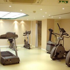 Отель Crowne Plaza Toulouse Франция, Тулуза - 1 отзыв об отеле, цены и фото номеров - забронировать отель Crowne Plaza Toulouse онлайн фитнесс-зал фото 2