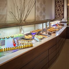 Отель La Marquise Luxury Resort Complex питание фото 3
