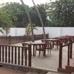 Whispering Palms Hotel Бентота