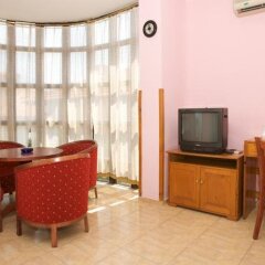 Отель Family Hotel Flora Болгария, Несебр - отзывы, цены и фото номеров - забронировать отель Family Hotel Flora онлайн комната для гостей фото 2