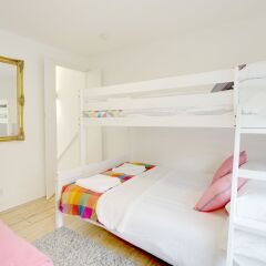 Отель Brighton Getaways - Sunny Cottage детские мероприятия