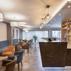 Отель Azur Hotel by ST Hotels Мальта, Гзира - отзывы, цены и фото номеров - забронировать отель Azur Hotel by ST Hotels онлайн гостиничный бар