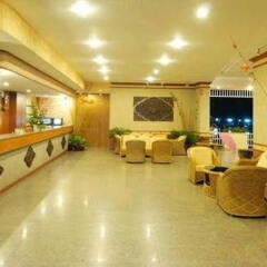 Отель Room No.170 at Milford Paradise интерьер отеля