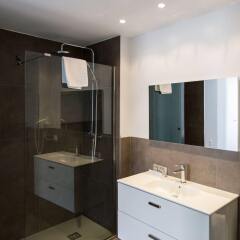Отель València Centre Torres de Quart Испания, Валенсия - отзывы, цены и фото номеров - забронировать отель València Centre Torres de Quart онлайн ванная