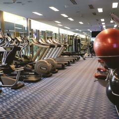 Отель Crowne Plaza Changi Airport фитнесс-зал фото 3