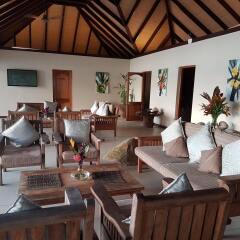 Отель Cerf Island Resort гостиничный бар